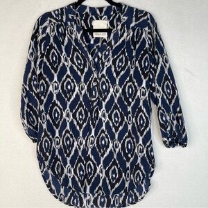 Amour Vert Silk Popover Blouse Navy Black Size Medium